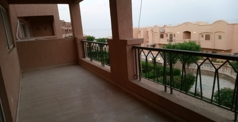 شاليه للبيع العين السخنة - قرية امباير ريزورت