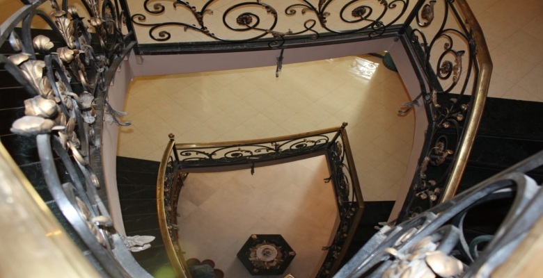 فيلا للبيع في التجمع الاول