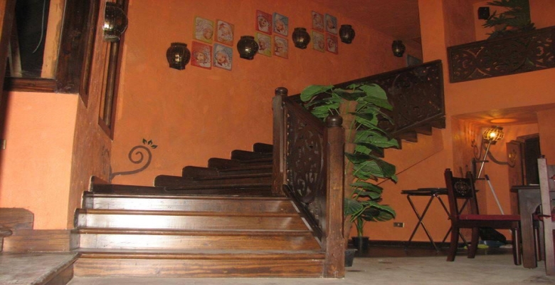 مطعم مجهز بالكامل ورخصه سياحيه بأرقي اماكن الزمالك