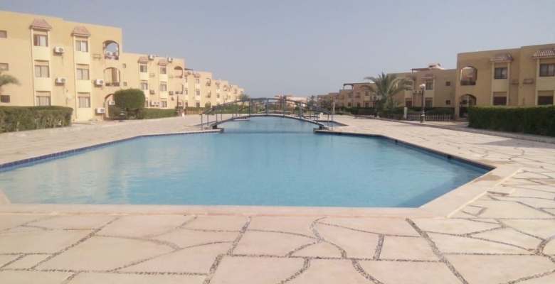 شاليه للبيع - العين السخنة