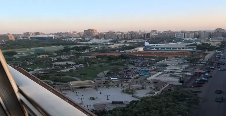 شقه للبيع في الدقى امام نادي الصيد ومحي الدين ابو العز