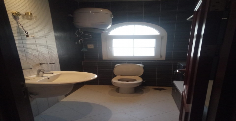 فيلا للبيع بمدينة 6 اكتوبر