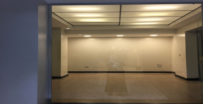 مكتب للايجار بالمهندسين / An administrative office in Al-Mohandessin for rent