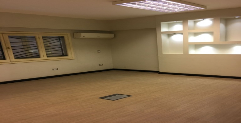 مكتب للايجار بالمهندسين / An administrative office in Al-Mohandessin for rent