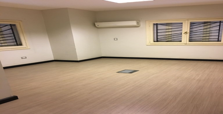 مكتب للايجار بالمهندسين / An administrative office in Al-Mohandessin for rent