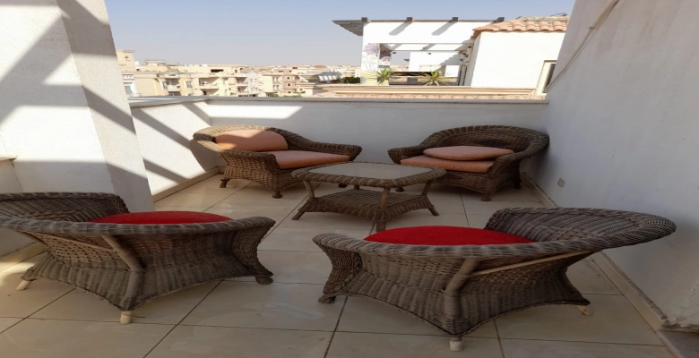 شقة للايجار بالتجمع الخامس