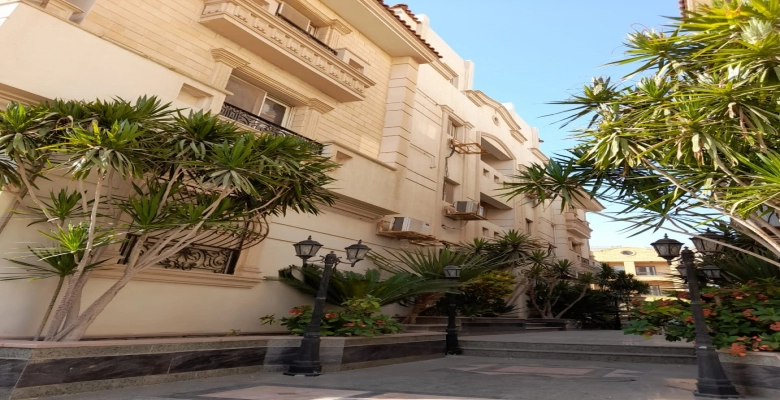 شقة للايجار بالتجمع الخامس