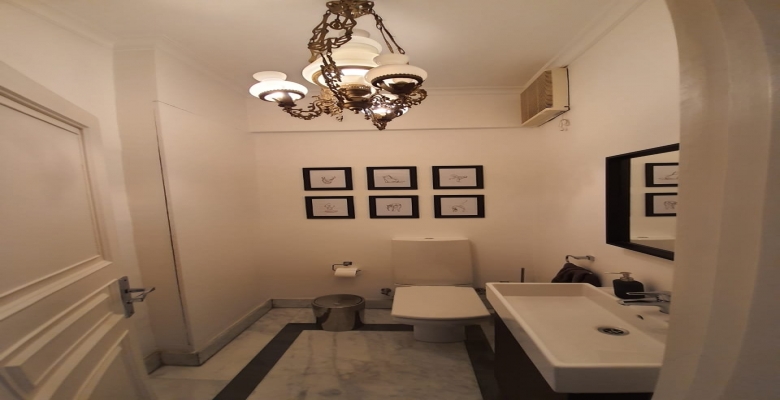 شقة للبيع بالزمالك - شارع احمد حشمت / Apartment for sale in Zamalek - Ahmed Hashmat Street