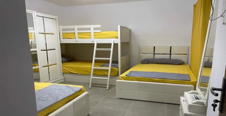 شاليه للايجار  بقريه أمواج الساحل الشمالي / Chalet for rent in Amwaj North Coast