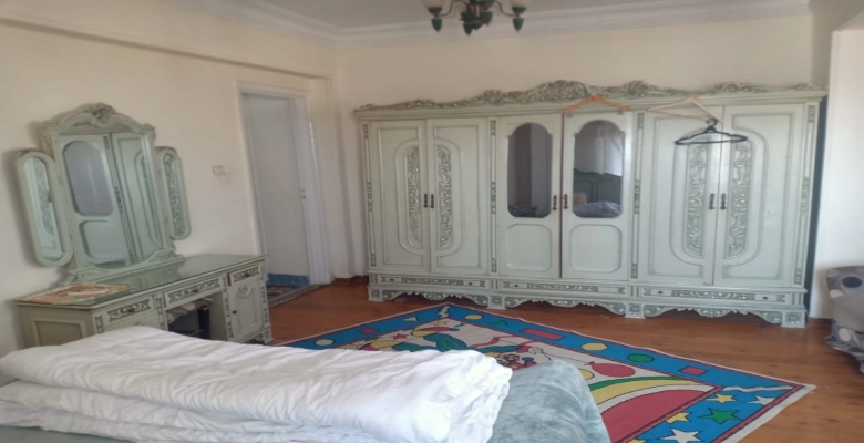 شقه للايجار مفروشه بالكامل بالزمالك |