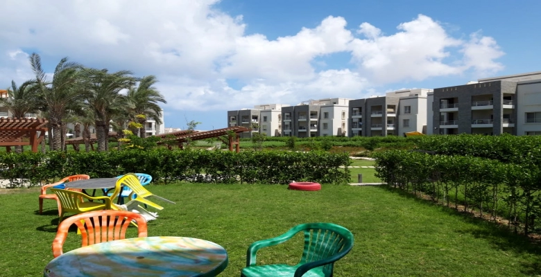 شاليه ف قرية امواج الساحل الشمالي امواج Chalet in Amwaj Village, North Coast, Amwaj