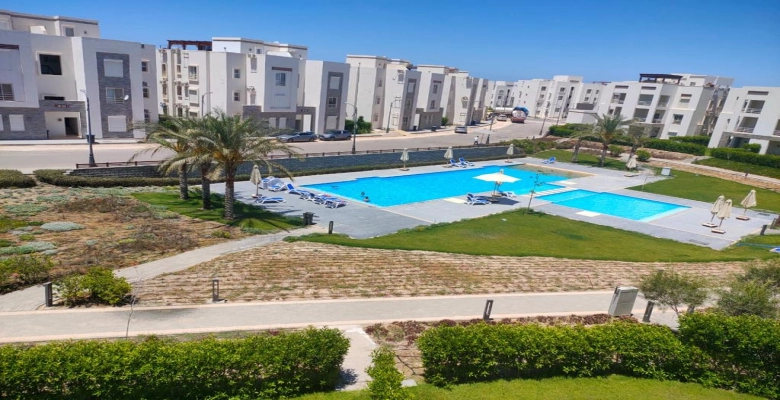 شاليه للايجار في أمواج. Chalet for rent in Amwaj.