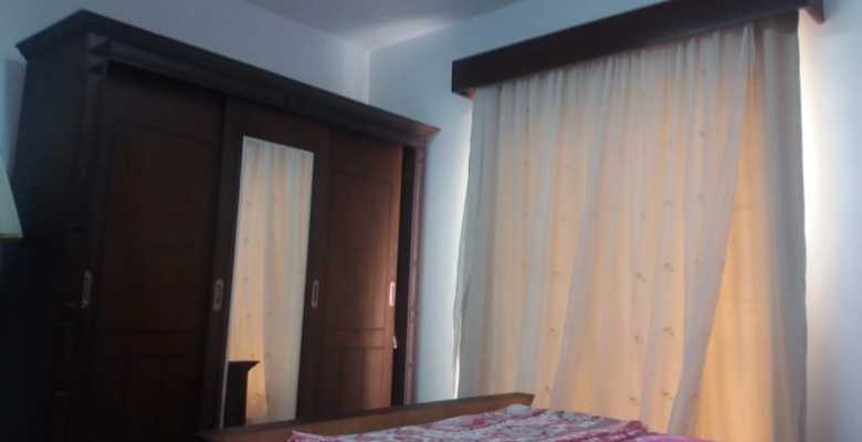 شاليه للايجار في أمواج .Chalet for rent in Amwaj.