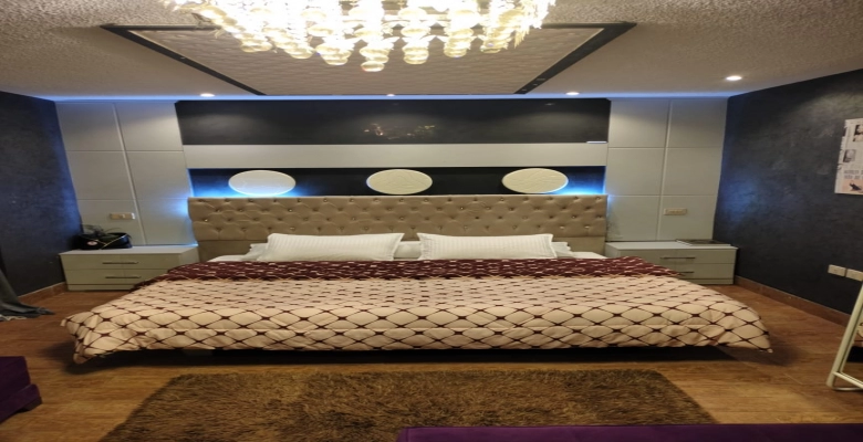 شقة فاخرة  للايجار فى الدقى