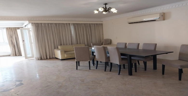 شقة للبيع او الايجار بالزمالك - شارع المعهد السويسري / Apartment for sale or rent in Zamalek - Swiss Institute Street.