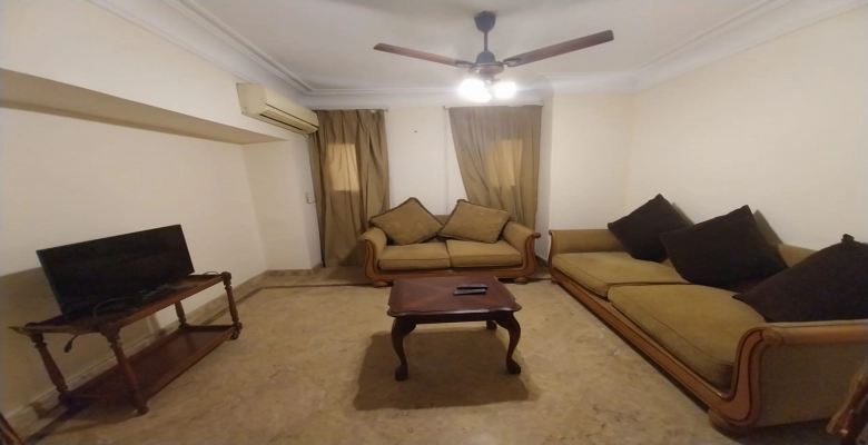 شقة للبيع او الايجار بالزمالك - شارع المعهد السويسري / Apartment for sale or rent in Zamalek - Swiss Institute Street.