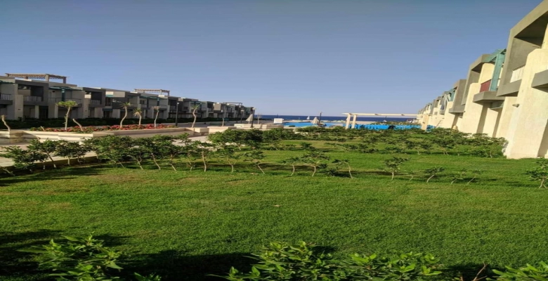 شاليه للإيجار في العين السخنة في قرية كورنادو مارينا