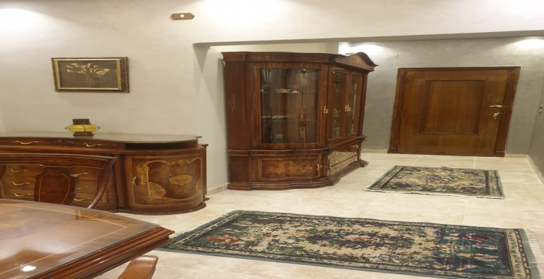 شقة للايجار في الدقي - شارع قاسم ناصية شارع الدقي | Algomhoria