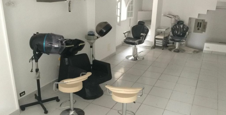 مكتب اداري دوبلكس بمدخل خاص محل ومعرض للايجار