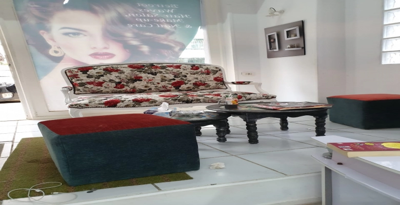 مكتب اداري دوبلكس بمدخل خاص محل ومعرض للايجار