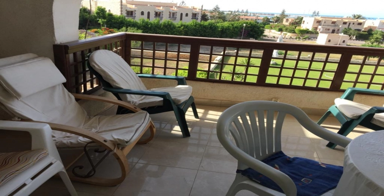 شالية للايجار مارينا 4  | algomhoria