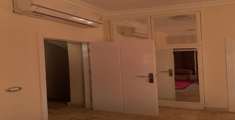 شاليه فاخر للايجار في هاسيندا باي الدور الارضي 3 غرف