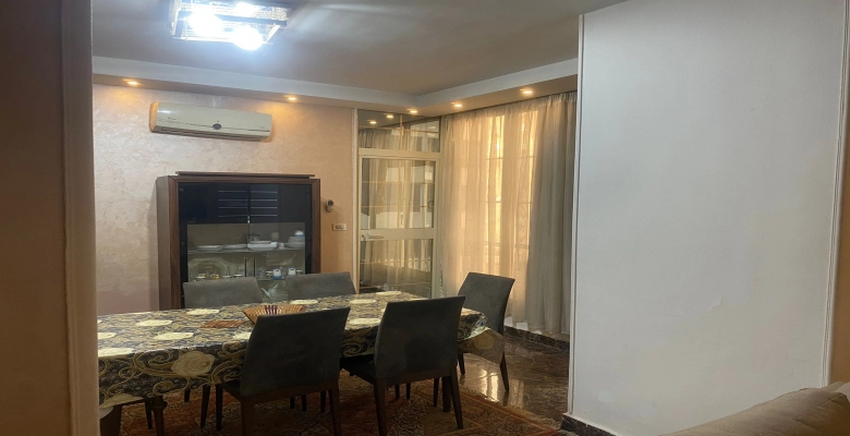 شقة للايجار في ابراج المصري بالزمالك.Apartment for rent in Al-Masry Towers, Zamalek