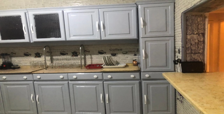 شقة للايجار علي شارع شهاب الرئيسي بالمهندسين.Apartment for rent on the main Shehab Street in Mohandiseen