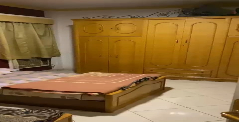 شقه للايجار علي النيل مباشرة بالزمالك.Apartment for rent directly on the Nile in Zamalek.