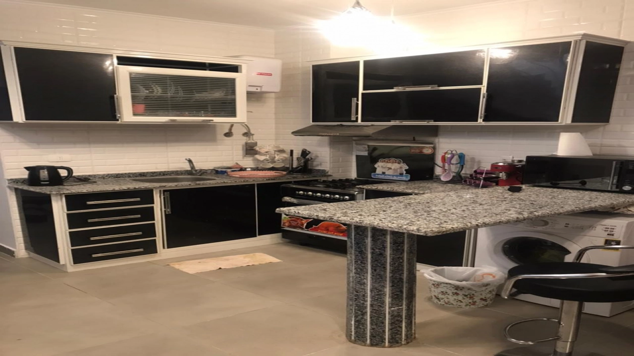 بنتهاوس للايجار في امواج 3غرف