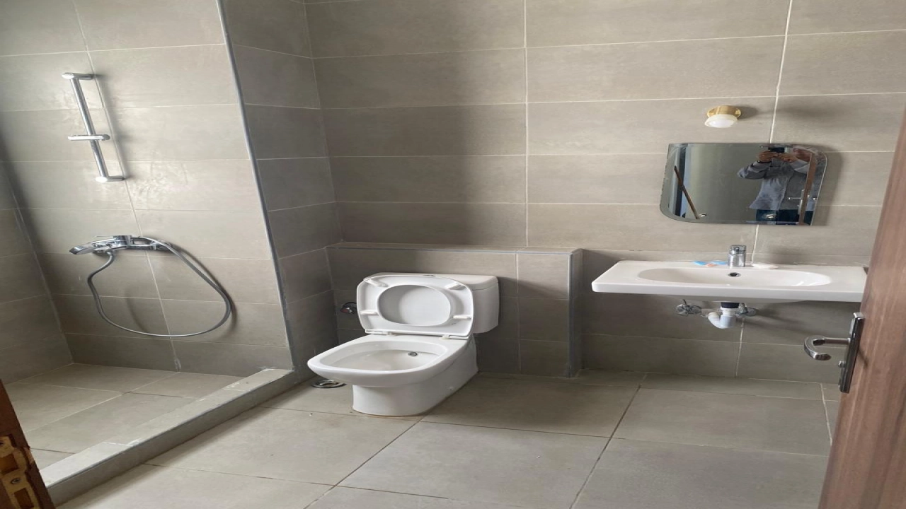 شاليه للايجار في امواج الساحل الشمالى