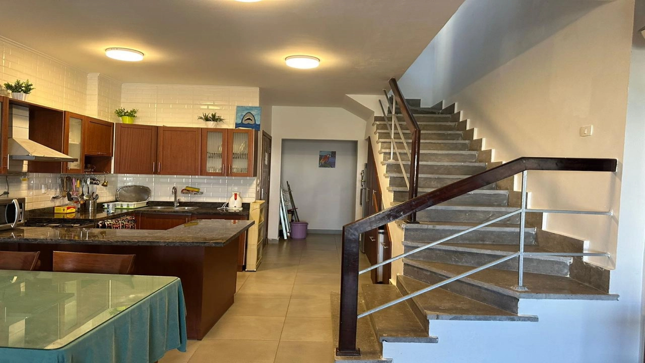 شاليه للايجار في امواج 3غرف