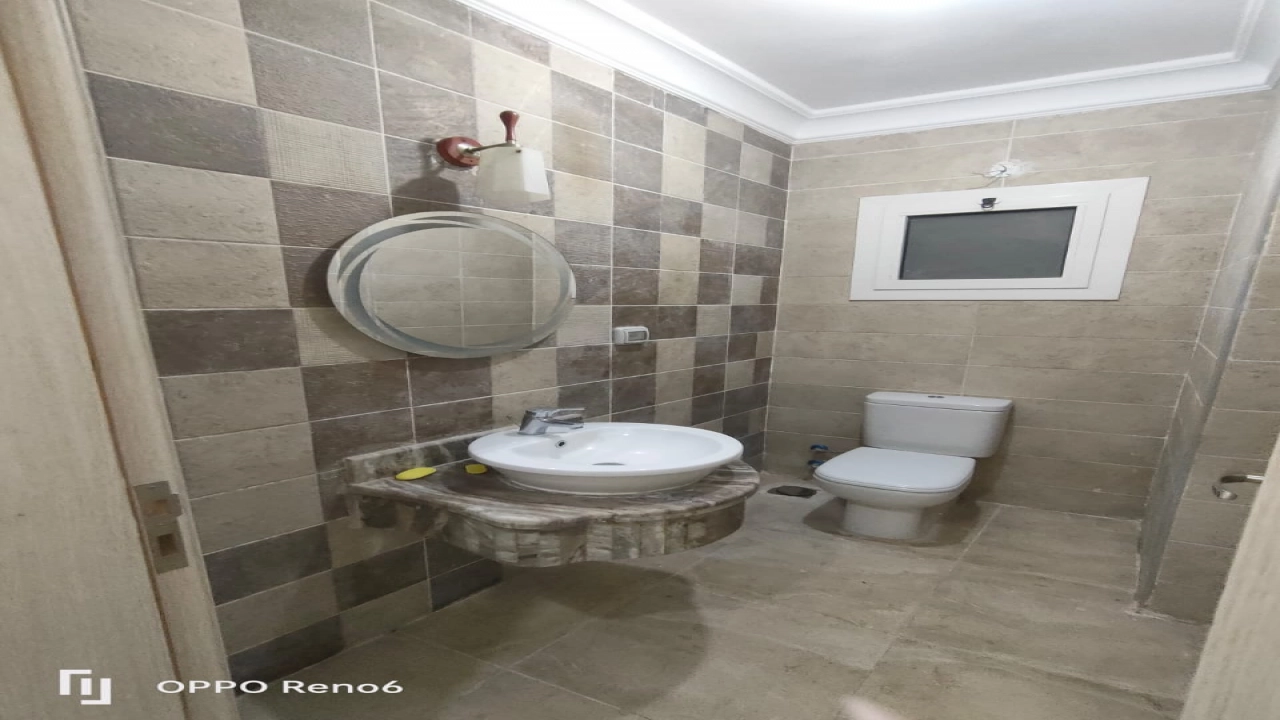 شالية للإيجار في الدون تاون العالمين الجديدة خلف ابراج العالمين