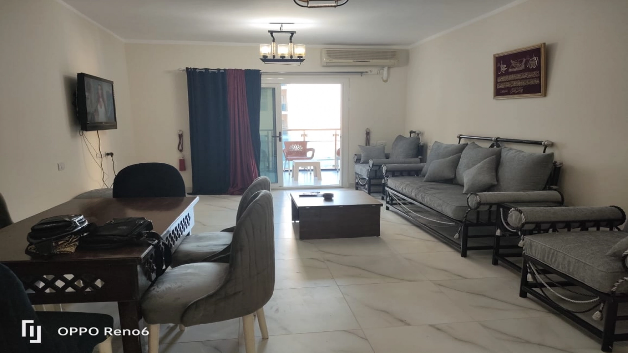 شالية للإيجار في الدون تاون العالمين الجديدة خلف ابراج العالمين