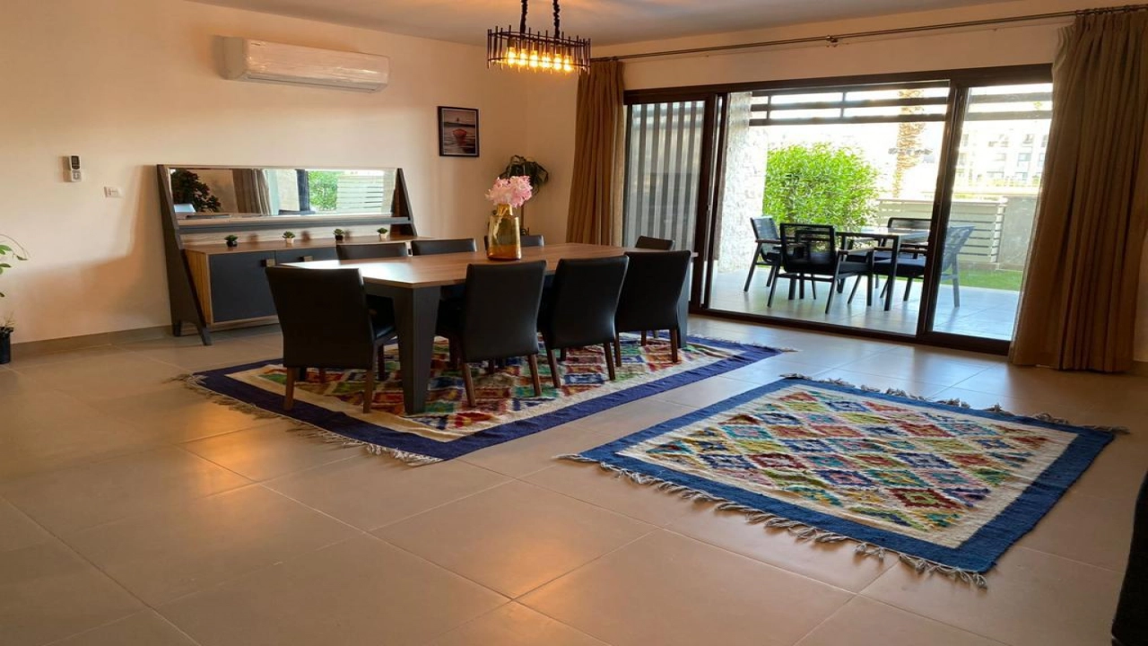 شالية للايجار - في مراسي مارينا ع القنال و المارينا - الساحل الشمالي