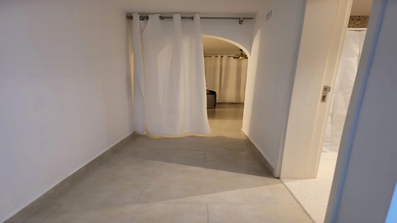 شالية 2 غ للايجار-- في جيريك (مراسي ) -- الساحل الشمالي