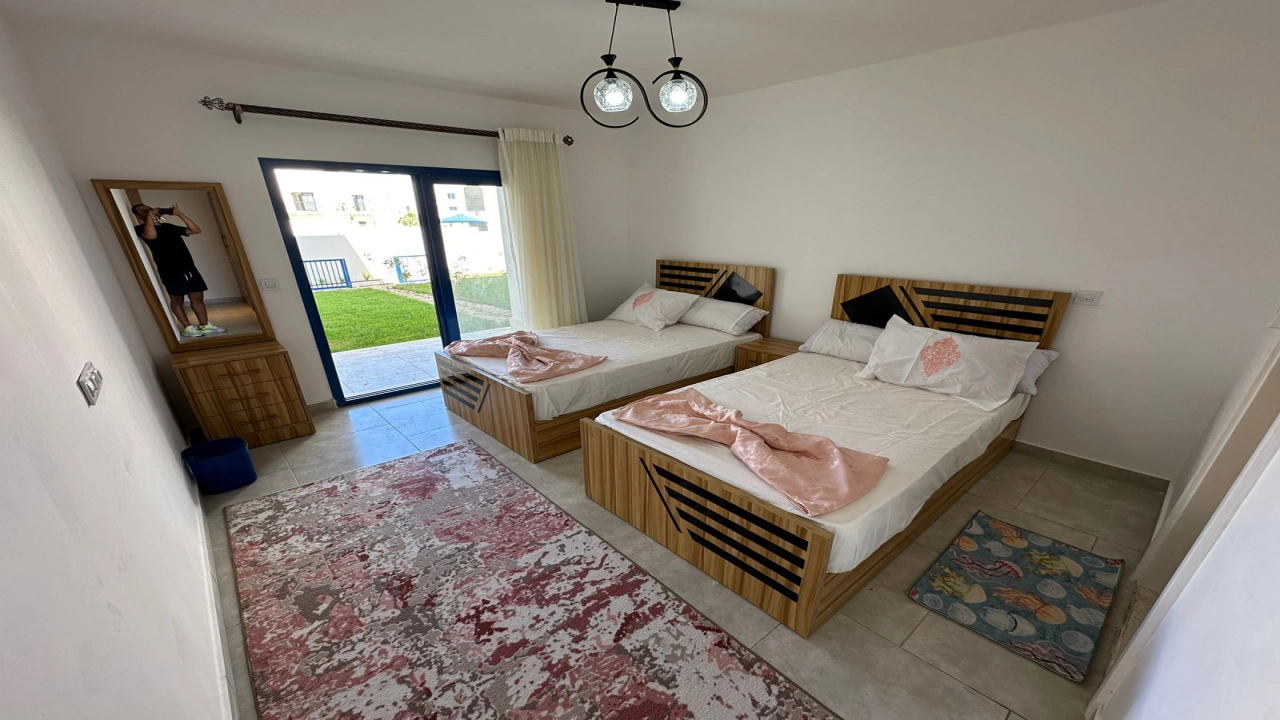 شالية 2 غرفة للايجار - بالساحل الشمالي - مراسي ( جريك )