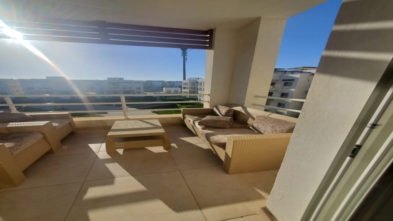 شالية للايجار 2 غرفه _قرية امواج_ الساحل الشمالي