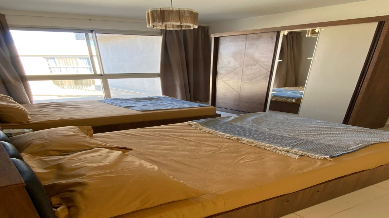 شالية غرفتين للأيجار بالساحل الشمالي قرية مراسي (مارينا ويست)