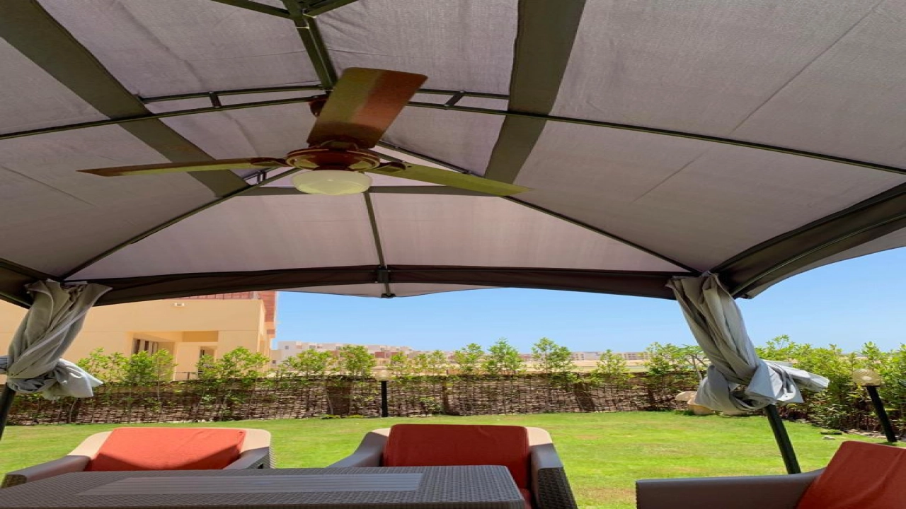 توينهاوس للايجار و البيع  - في الساحل الشمالي - بمراسي ( بلانكا )