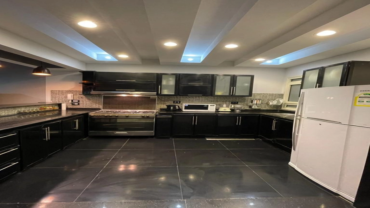 شالية للإيجار في قرية هاسيندا باي الساحل الشمالي 3 غرف نوم