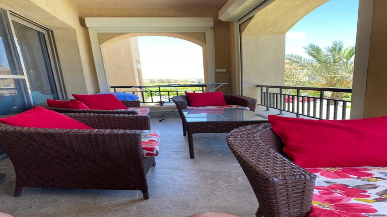 شالية 3غرفة للأيجار بالساحل الشمالي بقرية مراسي (فيردي)