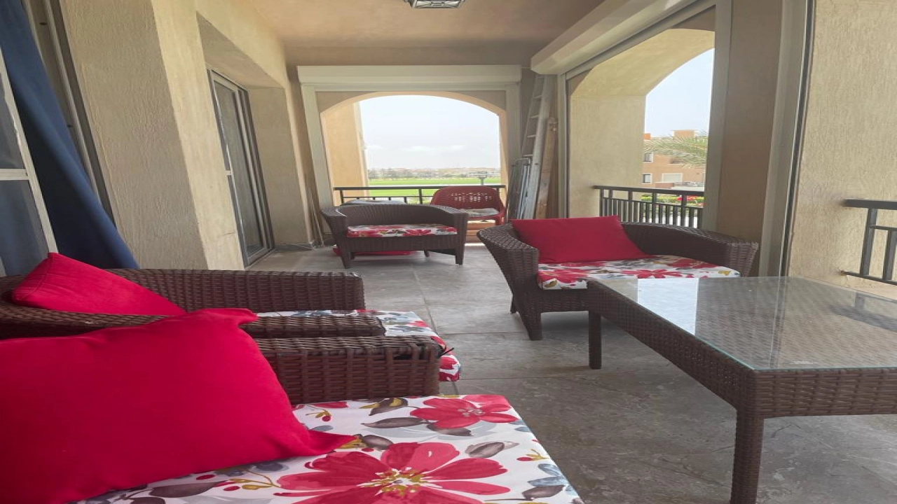 شالية 3غرفة للأيجار بالساحل الشمالي بقرية مراسي (فيردي)