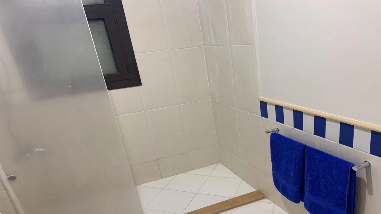 شالية للايجار 3 غرف بالساحل الشمالي بقرية مراسي (بلانكا)