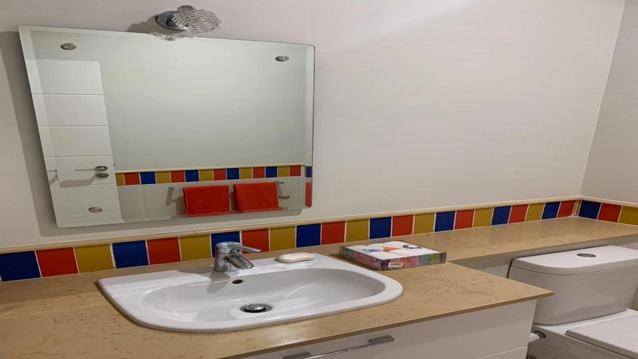 شالية للايجار 3 غرف بالساحل الشمالي بقرية مراسي (بلانكا)