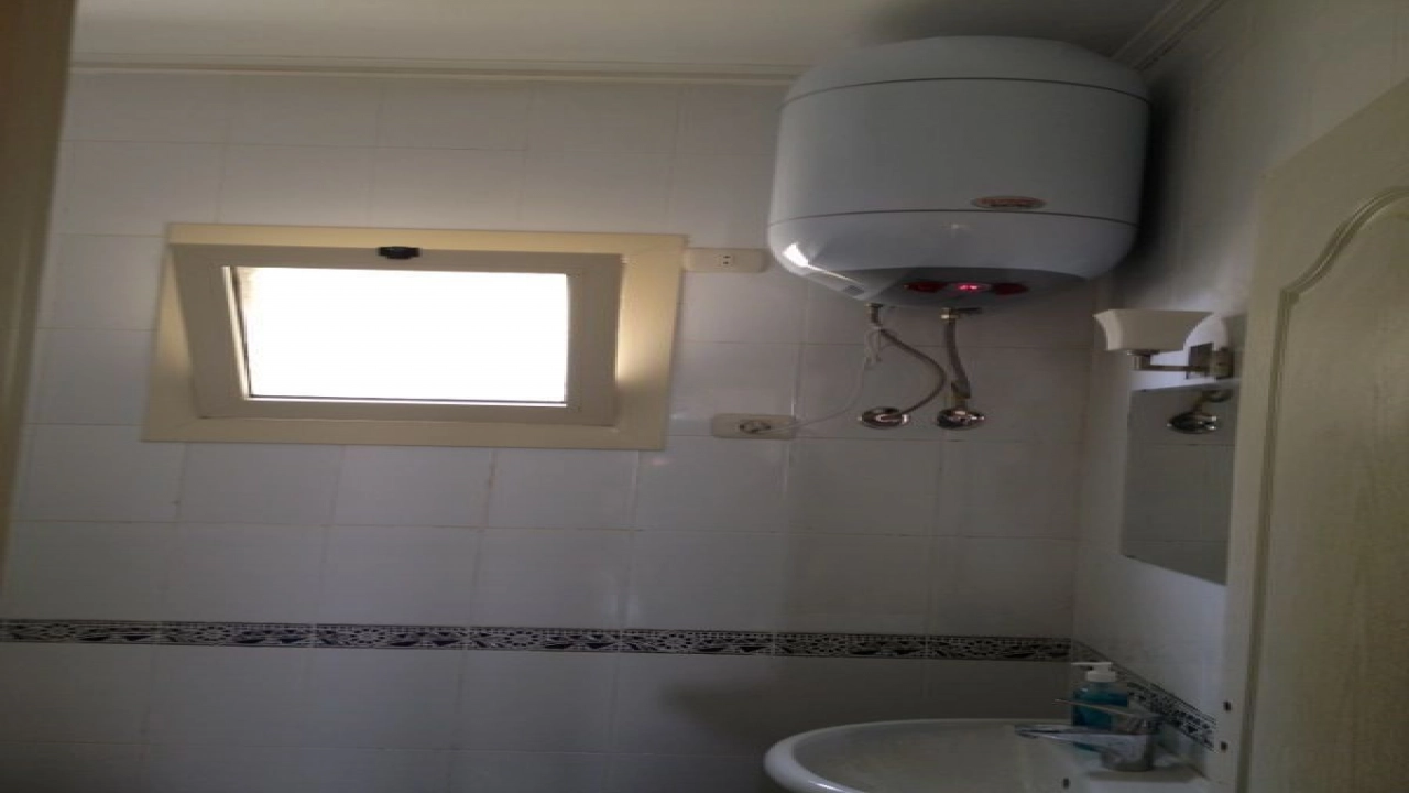 (شالية 3 غرف للايجار بالساحل الشمالي بسيدي عبدالرحمن (ستيلا هايتس