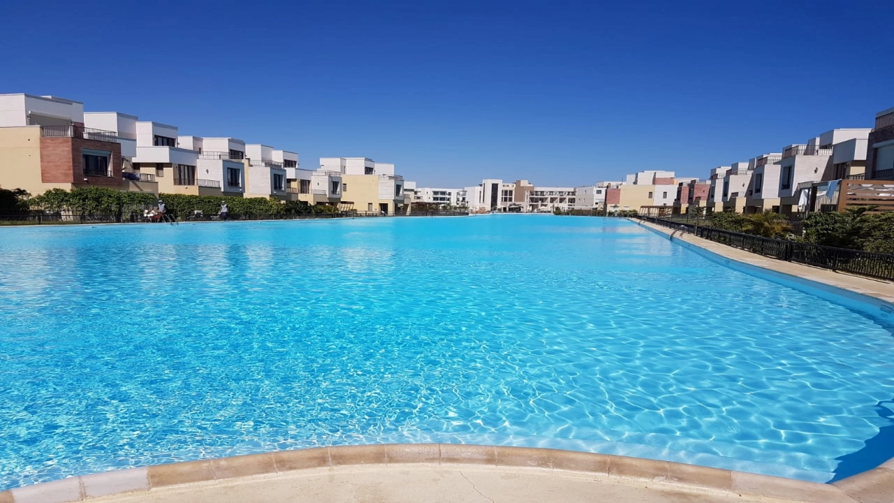 شاليه دوبلكس للايجار في مراسي بلانكا 4غرف