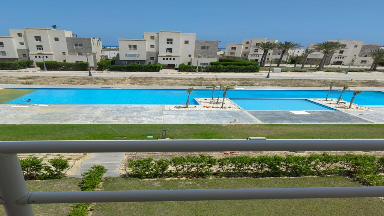 شاليه للايجار في امواج الساحل الشمالي 4 غرف