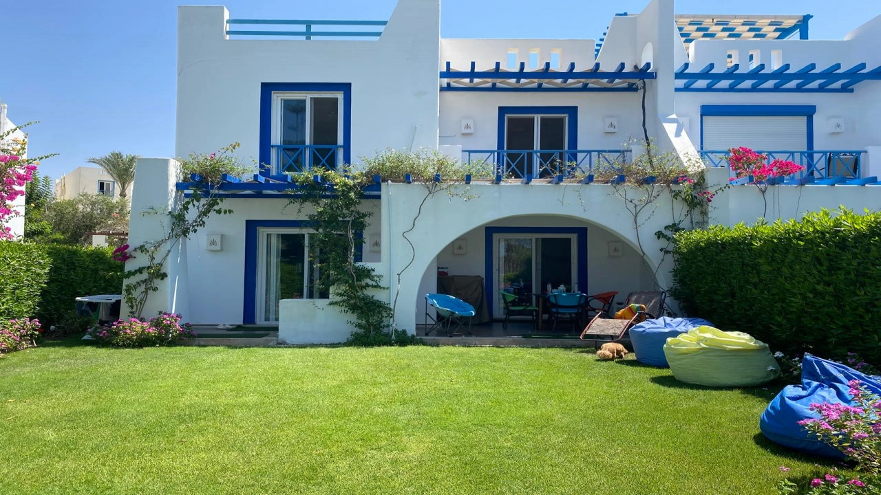 فيلا للأيجار بالساحل الشمالي قرية ماونتن فيو