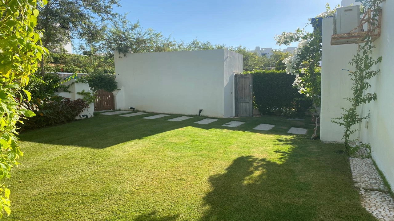 فيلا للأيجار بالساحل الشمالي قرية ماونتن فيو